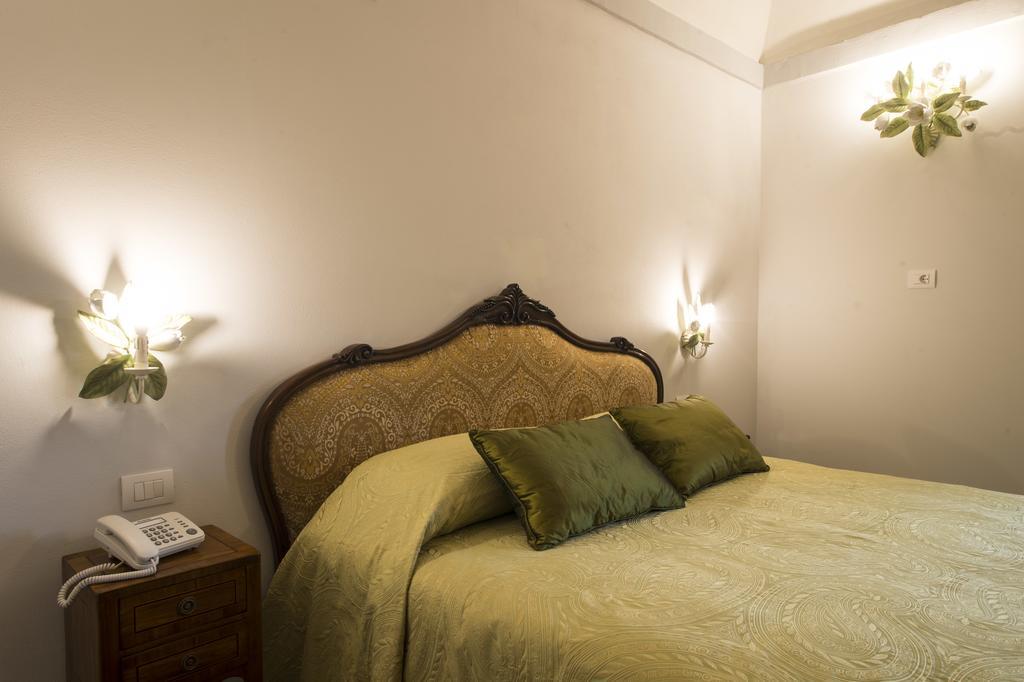 Palazzo Pacini Hotel Colle Val D'Elsa Bilik gambar
