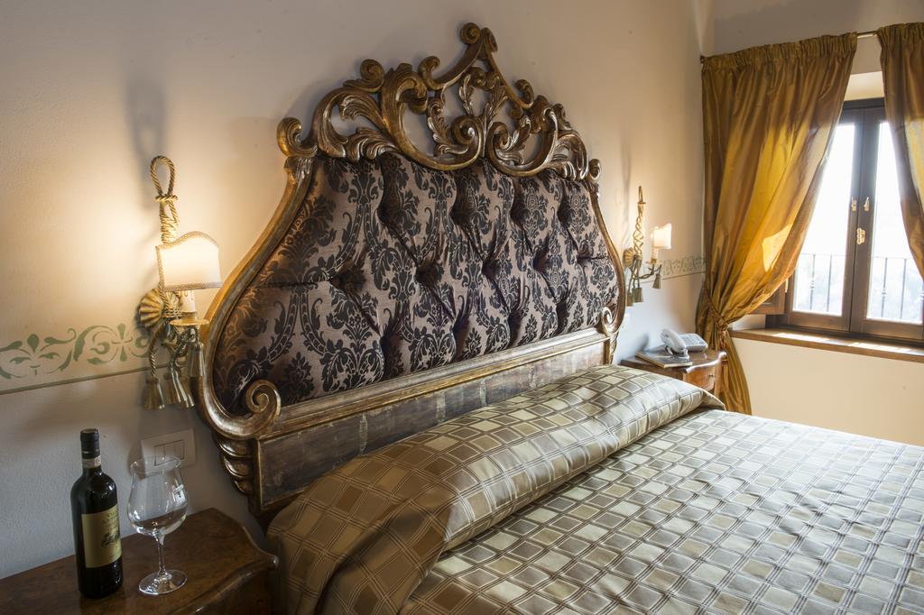 Palazzo Pacini Hotel Colle Val D'Elsa Bilik gambar