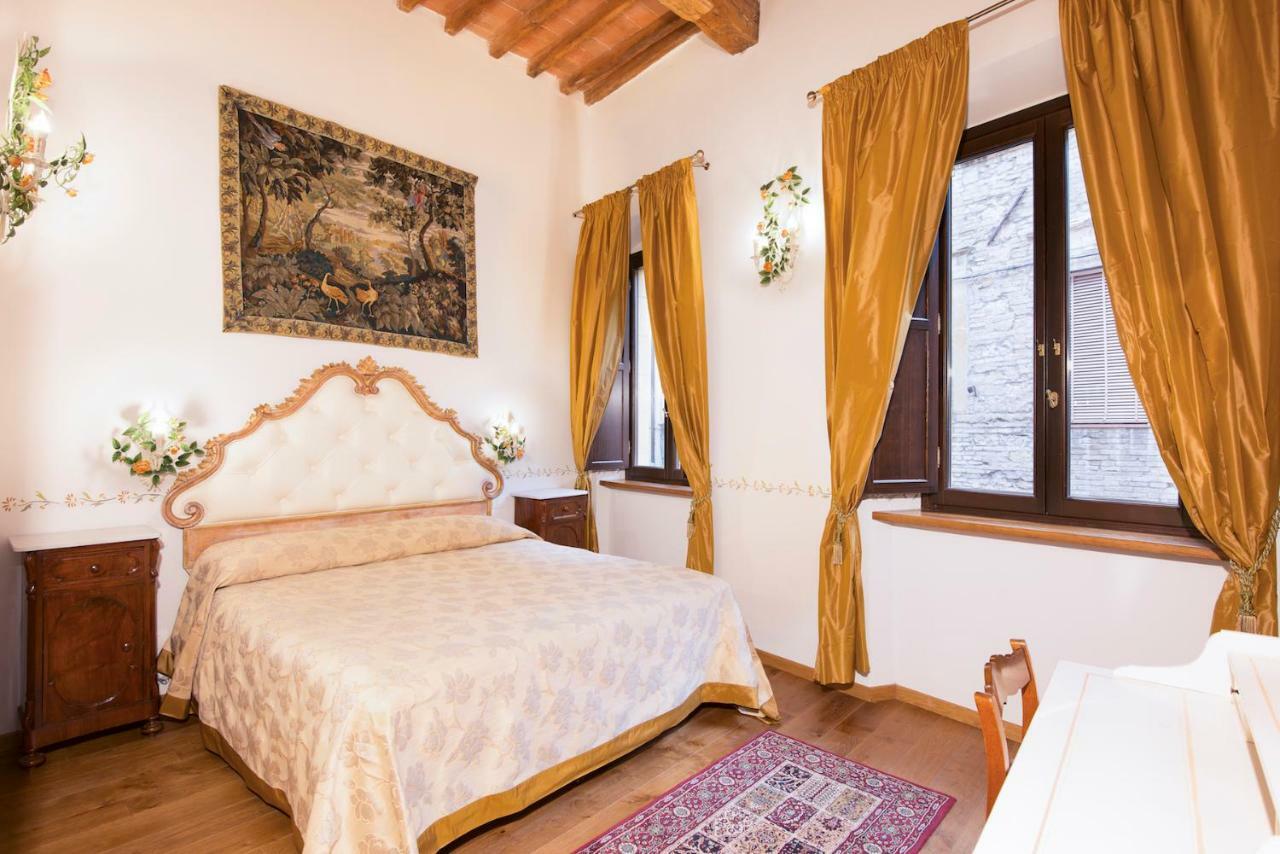Palazzo Pacini Hotel Colle Val D'Elsa Luaran gambar